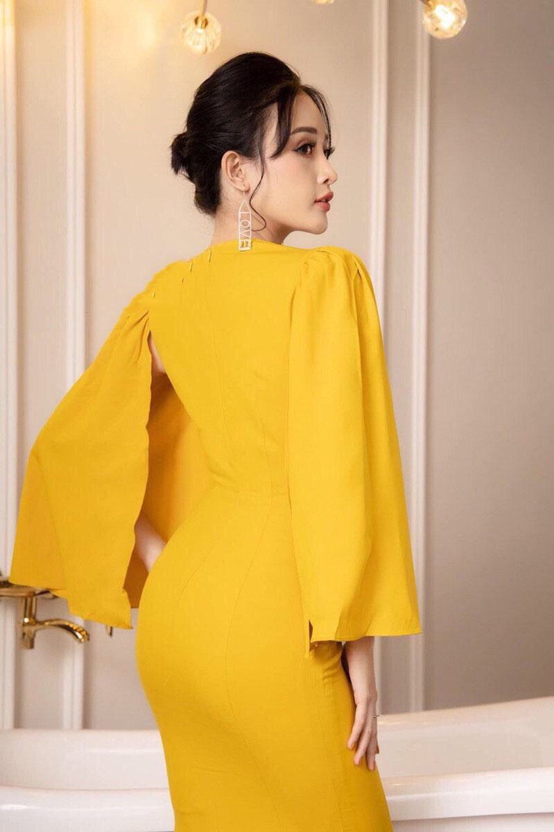 Đầm dạ hội xẻ tay thiết kế sang trọng D497
